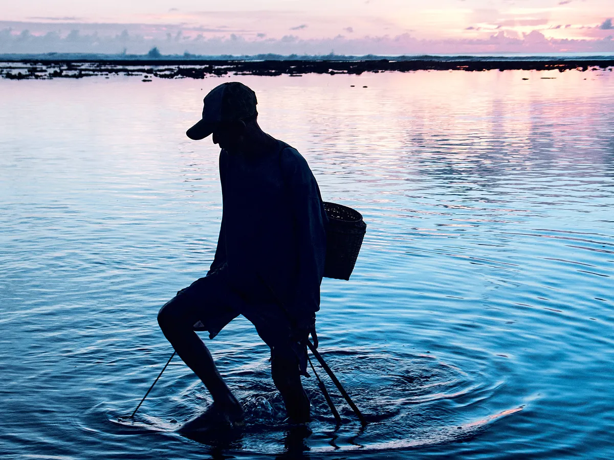 balinese-fisherman