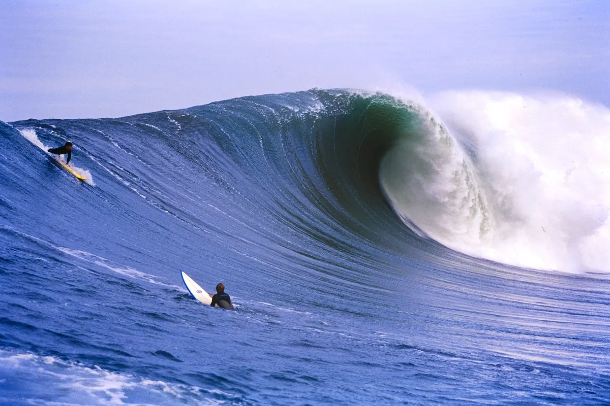 empty-wave-mavericks